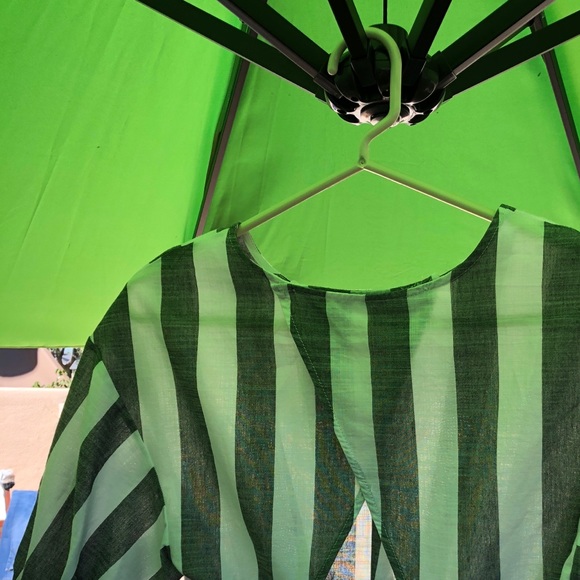 Crop top - Picture 3 of 4